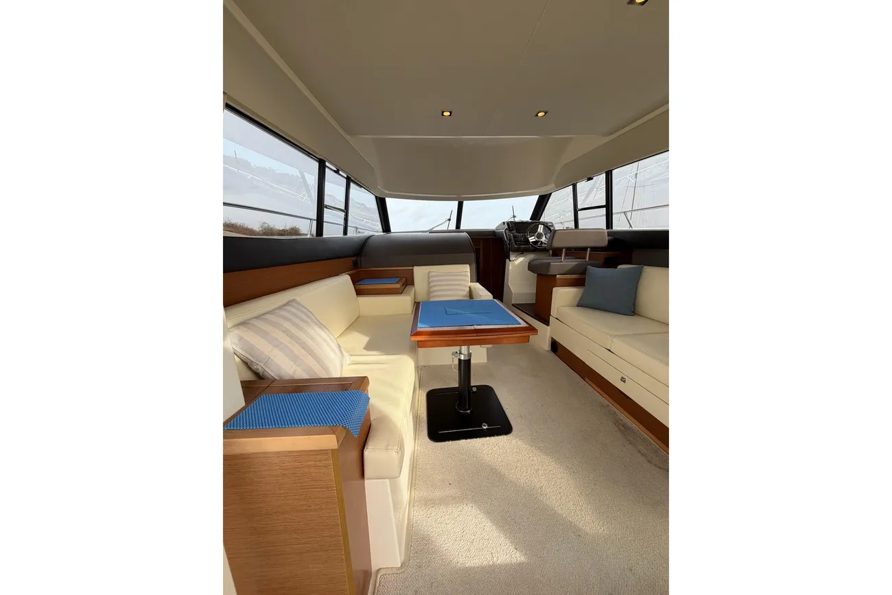 Thumbnail von Prestige 350