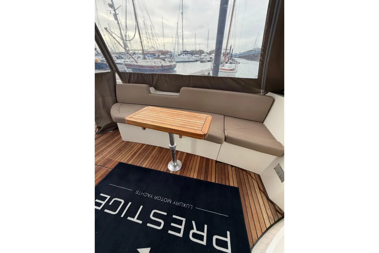 Thumbnail von Prestige 350