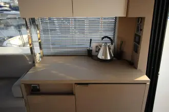 Thumbnail von Prestige 420