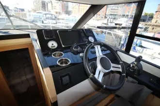 Thumbnail von Prestige 420