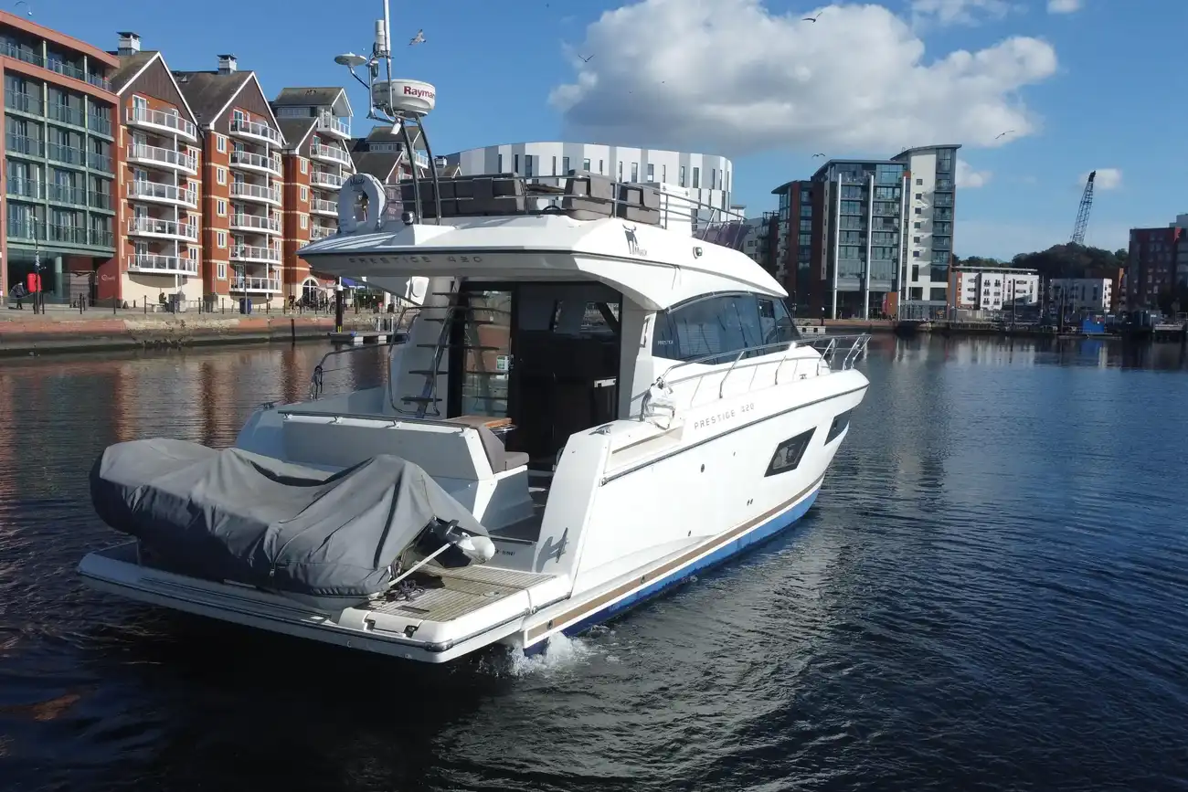 Thumbnail von Prestige 420