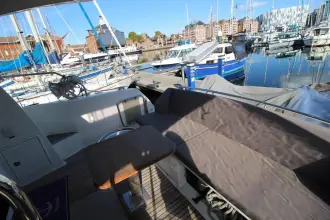 Thumbnail von Prestige 420