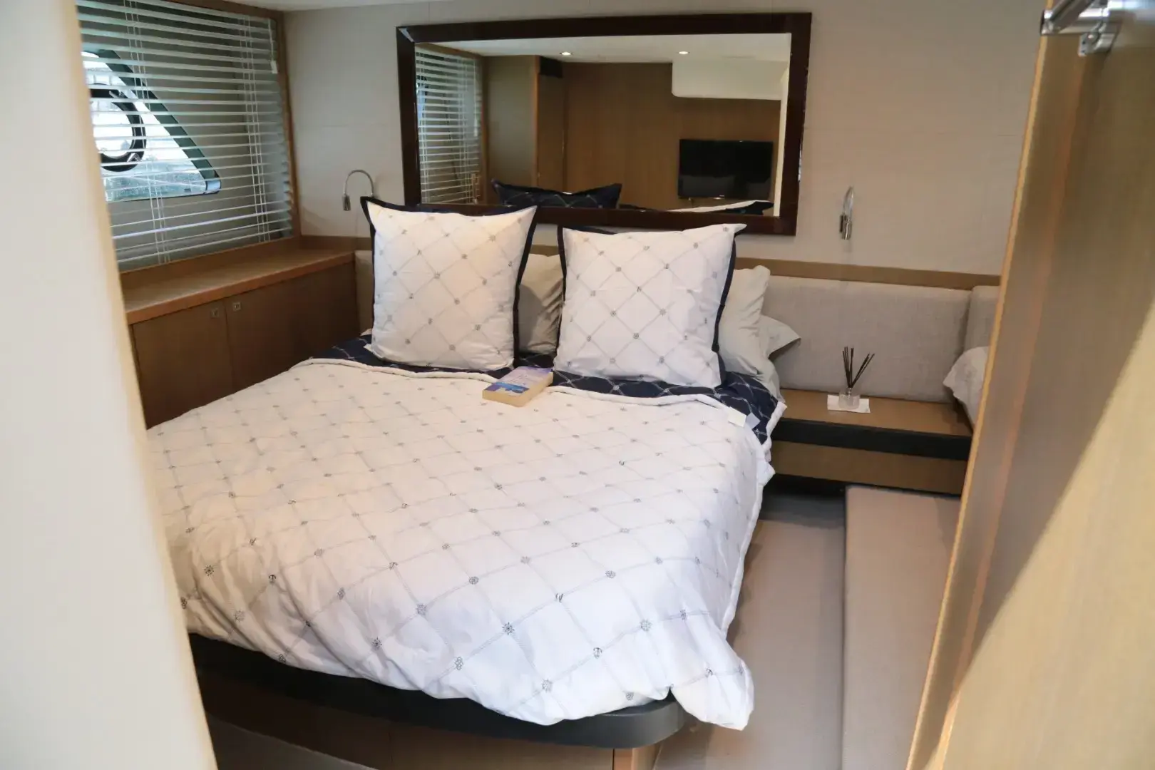 Thumbnail von Princess V52