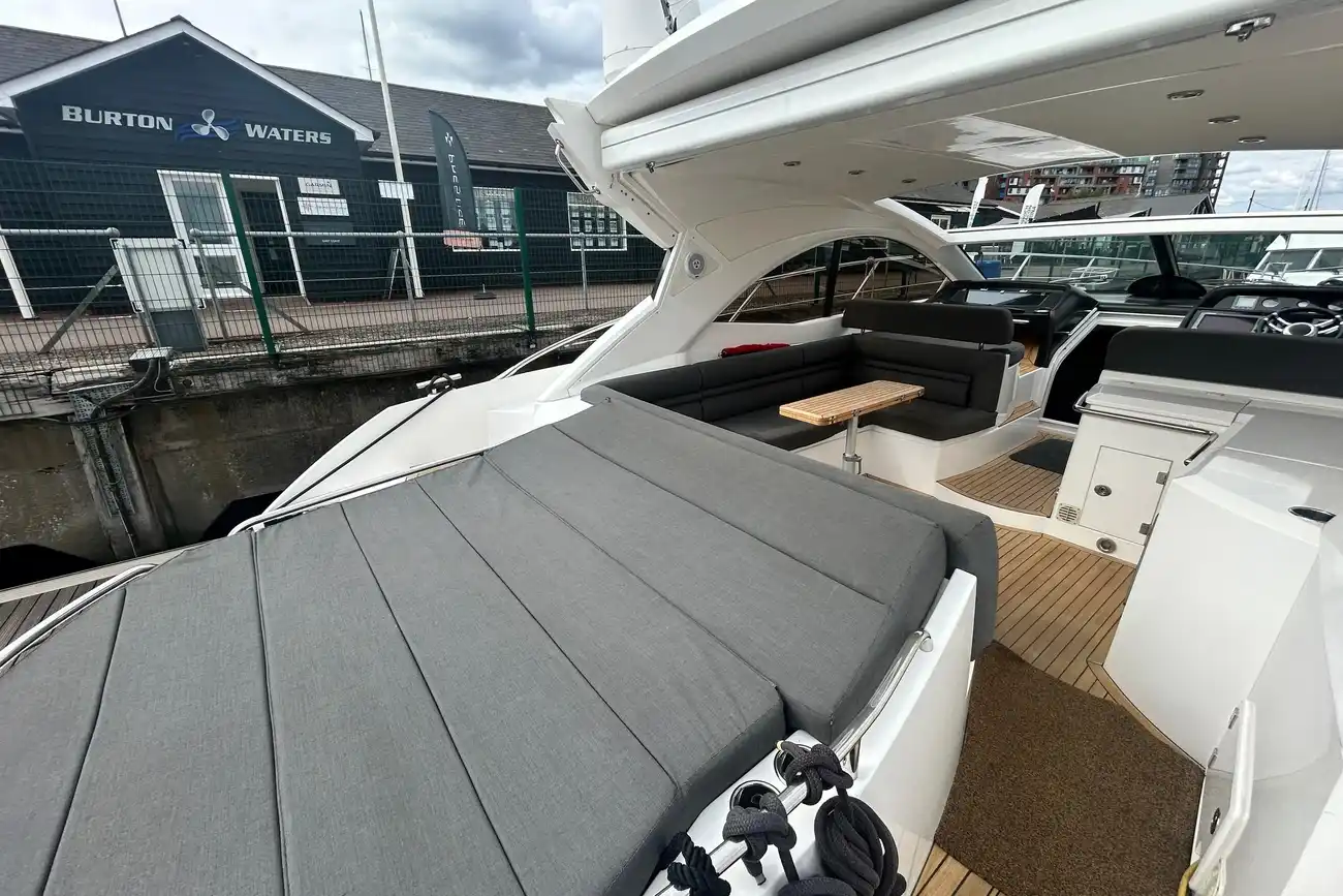 Thumbnail von Sunseeker Portofino 48