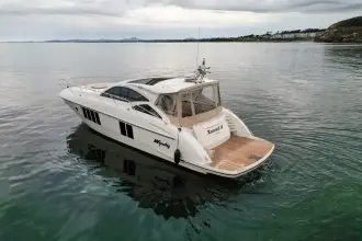 Thumbnail von Windy 46 Chinook