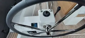 Thumbnail von Beneteau Oceanis 38.1 Tink