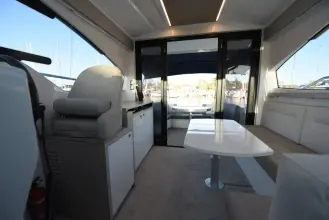 Thumbnail von Rodman Spirit 31 HT Moteur Hors-bord Pufferfish