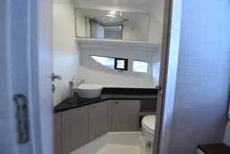 Thumbnail von Rodman Spirit 31 HT Moteur Hors-bord Pufferfish