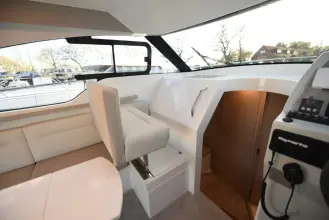 Thumbnail von Rodman Spirit 31 HT Moteur Hors-bord Pufferfish