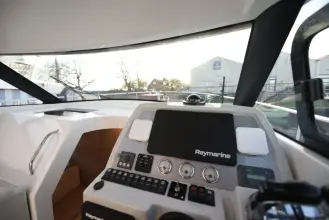 Thumbnail von Rodman Spirit 31 HT Moteur Hors-bord Pufferfish