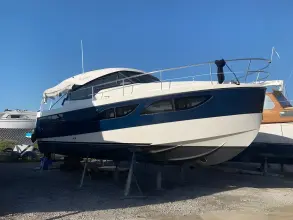 Thumbnail von Rodman Spirit 31 HT Moteur Hors-bord Pufferfish