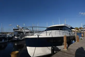 Thumbnail von Rodman Spirit 31 HT Moteur Hors-bord Pufferfish