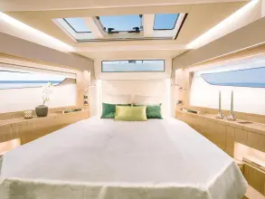 Thumbnail von Sealine C390 NU BESCHIKBAAR NU