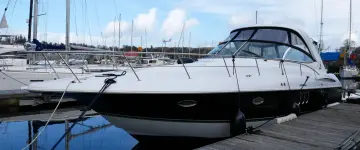 Thumbnail von Cruisers Yachts 420 Express Shalimar