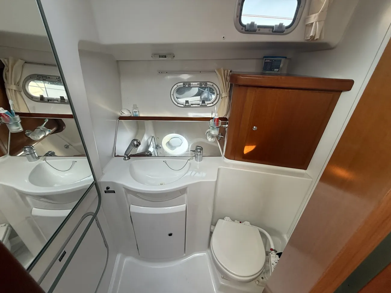 Thumbnail von Beneteau Antares 9.80 Mein Rückzugsort