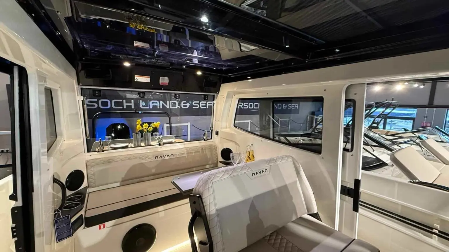 Thumbnail von Navan C30