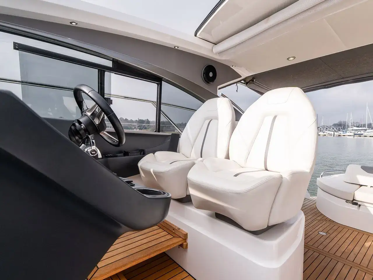 Thumbnail von Princess V40 NO WORRIES OF HAMBLE