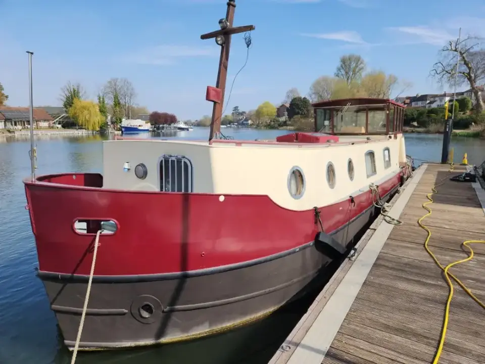 R.S.Boats Replica Dutch Barge M B Ellie