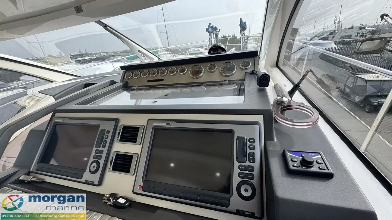Thumbnail von Fairline Targa 52 GT Demain le Monde