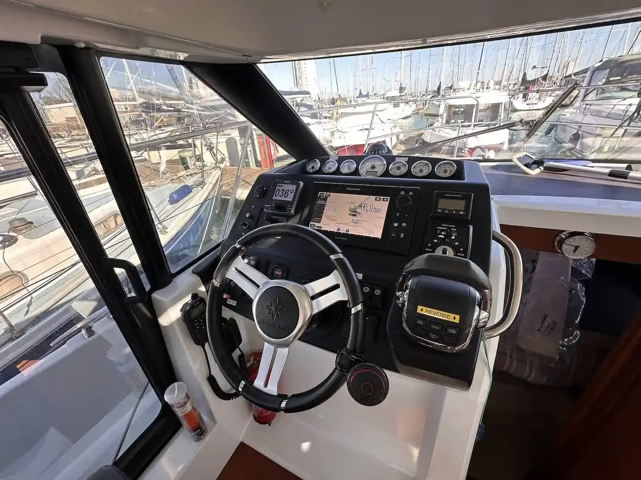 Thumbnail von Jeanneau NC9