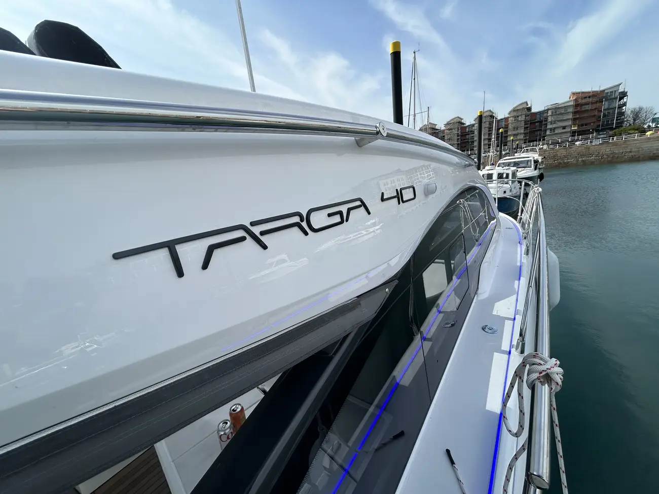 Thumbnail von Fairline Targa 40