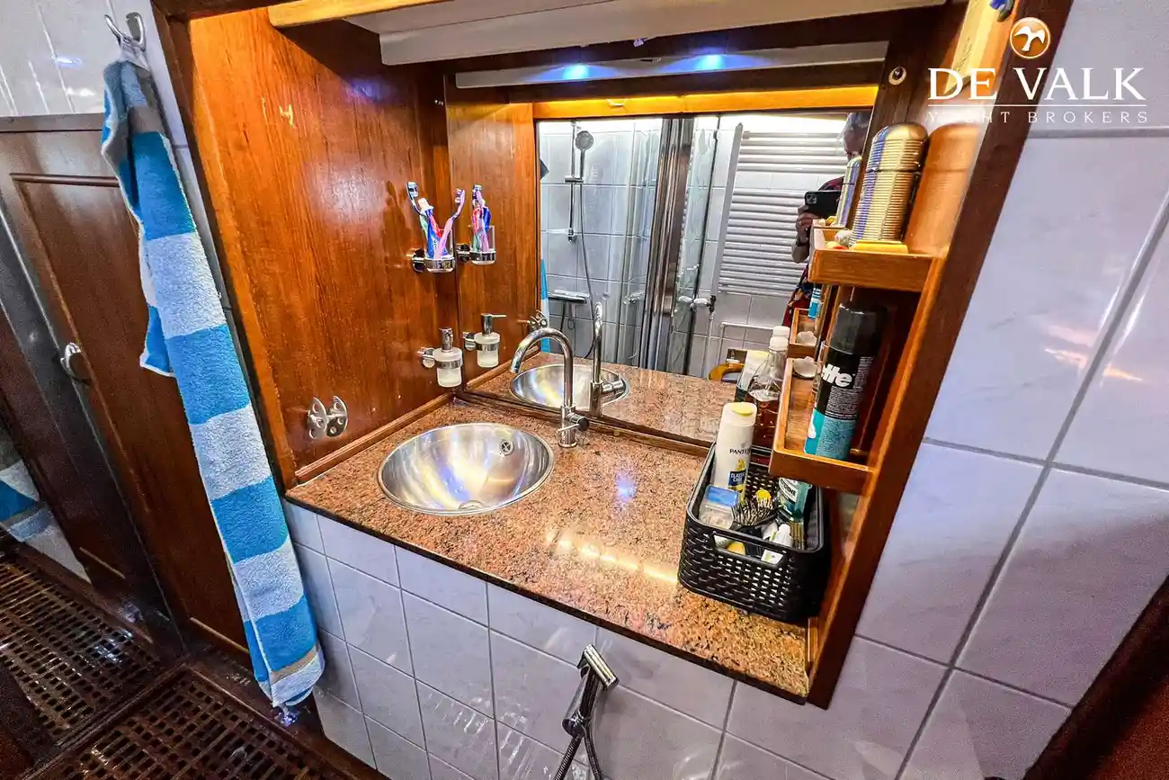 Thumbnail von De Ruiter Canoe Stern 1550