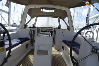 Thumbnail von Beneteau Oceanis 38