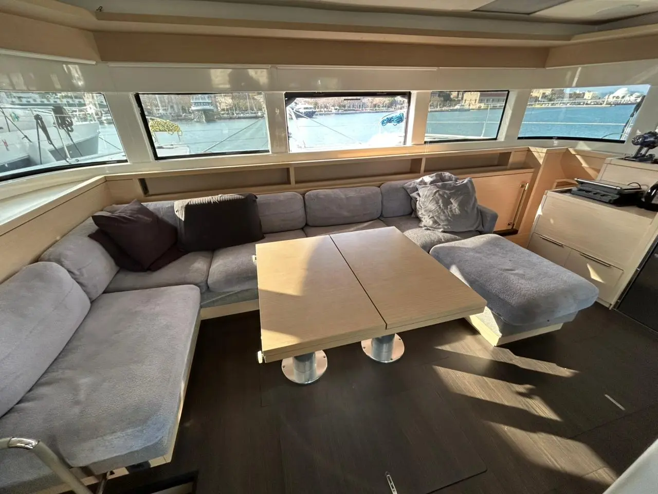 Thumbnail von Lagoon 55 MR P