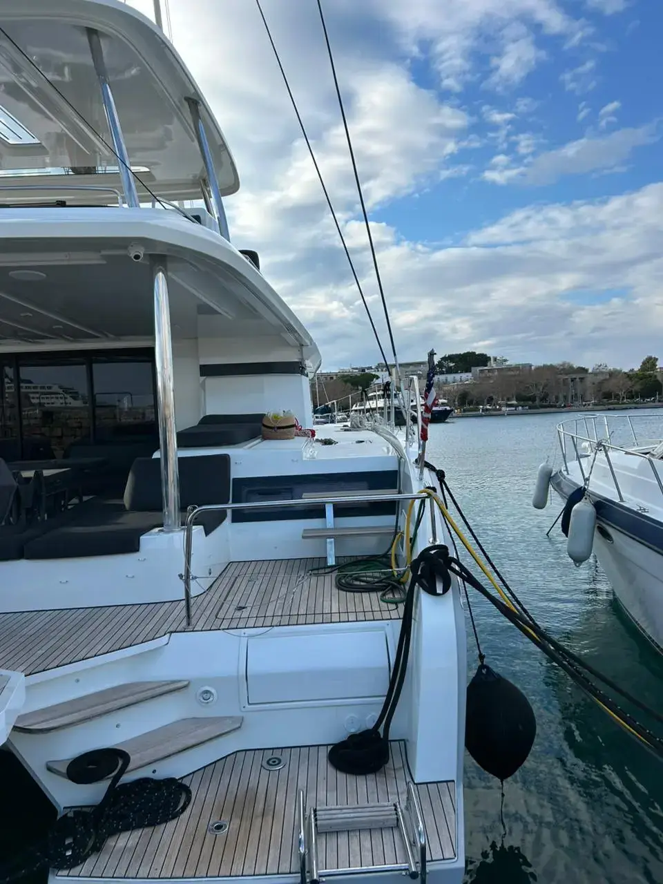 Thumbnail von Lagoon 55 MR P