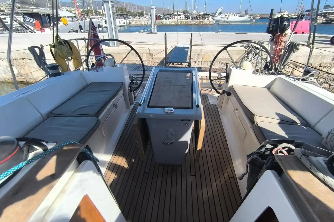 Thumbnail von Beneteau Oceanis 41