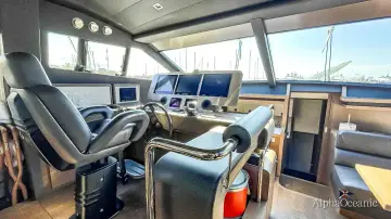 Thumbnail von Ferretti Yachts 800
