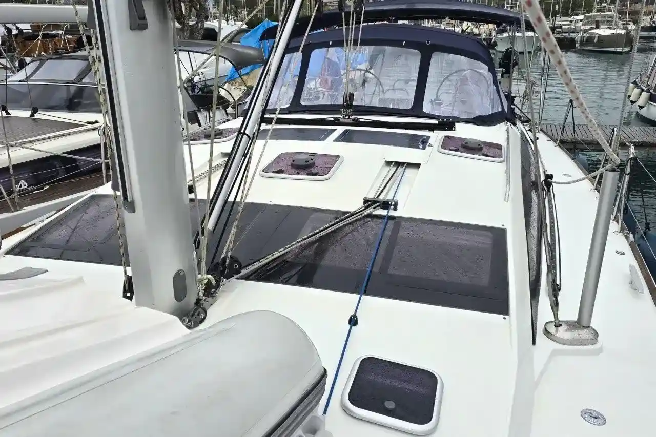 Thumbnail von Jeanneau Yachts 53 Jeanneau 53