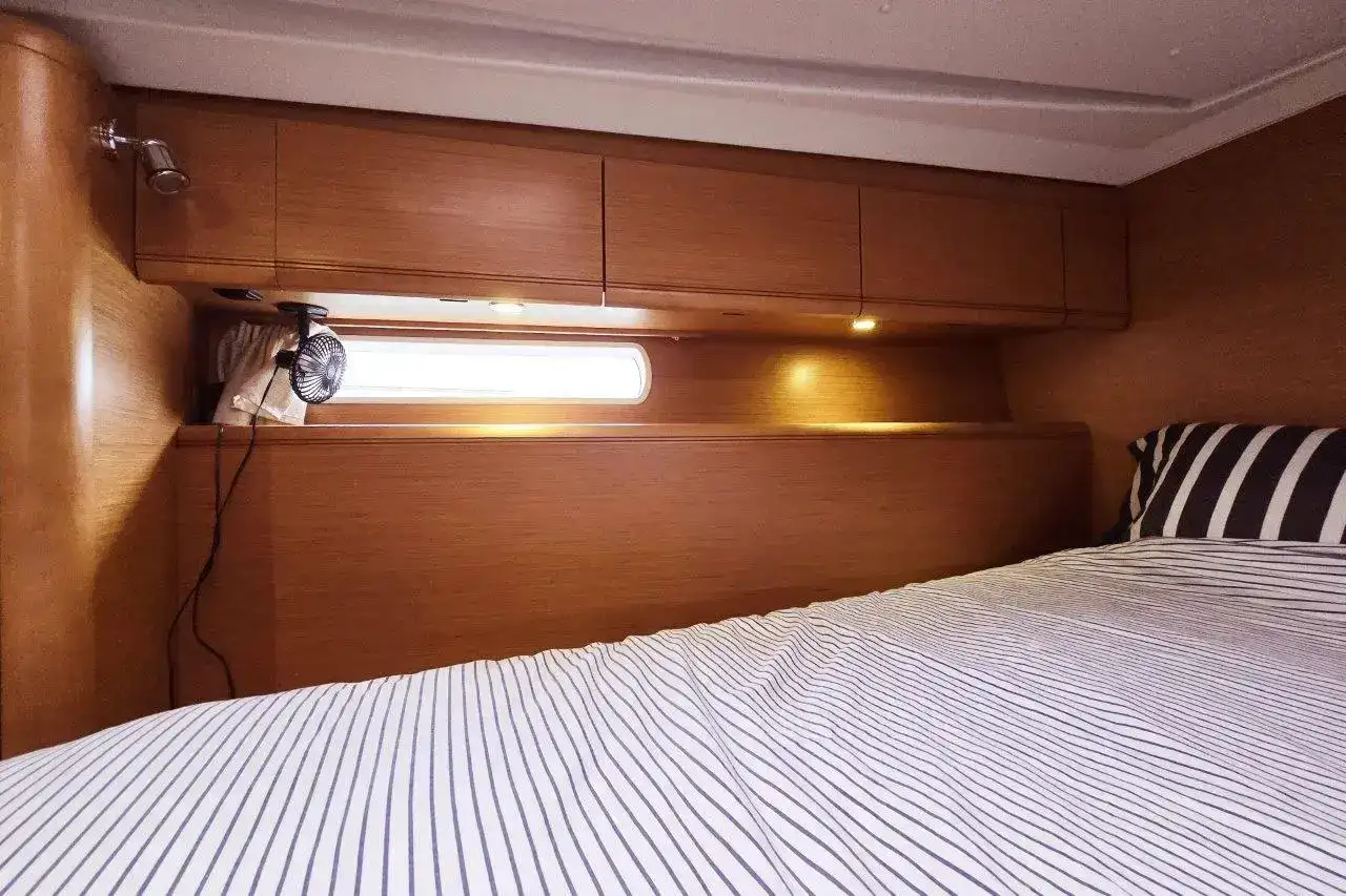 Thumbnail von Jeanneau Yachts 53 Jeanneau 53