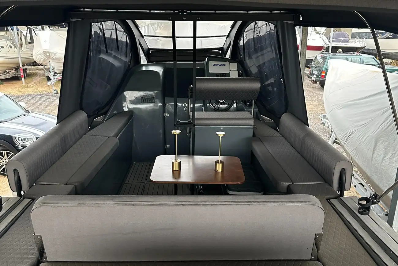 Thumbnail von Evripus Cabin 8.55