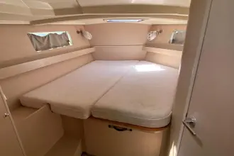 Thumbnail von Beneteau Oceanis 41.1