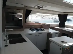 Thumbnail von Fountaine Pajot Saona 47