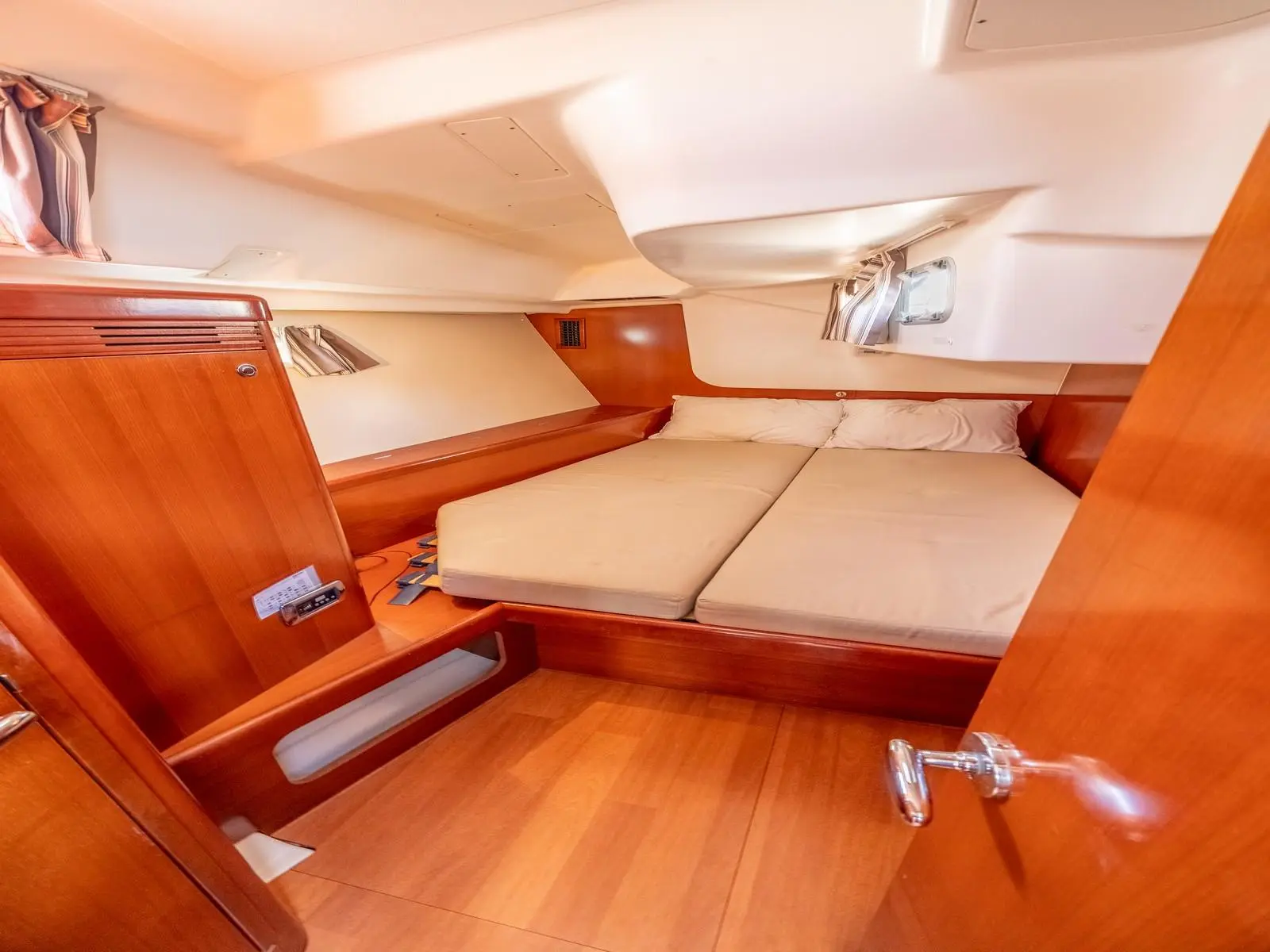 Thumbnail von Beneteau Oceanis 50