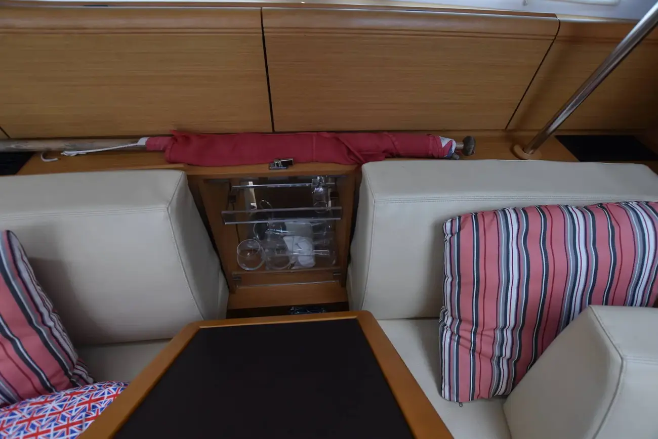 Thumbnail von Jeanneau Yachts 57