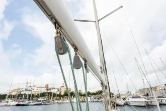 Thumbnail von Beneteau Oceanis Clipper 473 PAC MAN