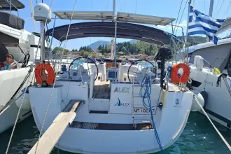 Thumbnail von Beneteau Oceanis 54