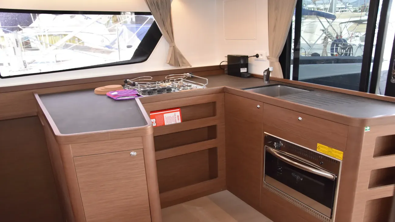 Thumbnail von Lagoon 42 ARION AC, Gen, W.Maker