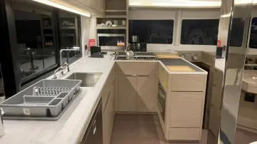 Thumbnail von Lagoon 46 ASTRAEUS