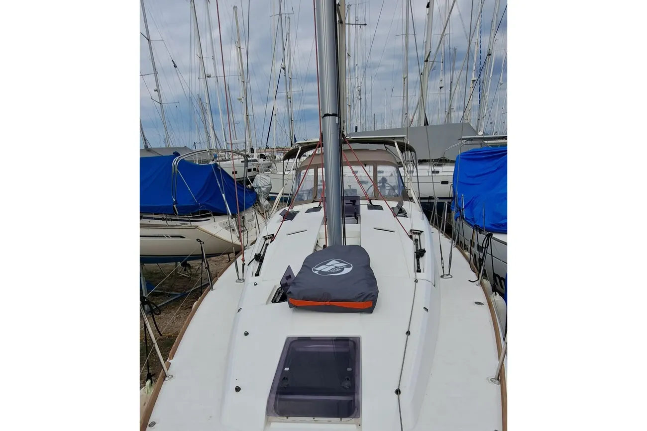 Thumbnail von Jeanneau Sun Odyssey 41 DS