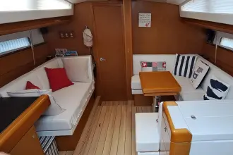 Thumbnail von Jeanneau Sun Odyssey 41 DS