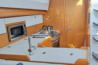 Thumbnail von Jeanneau Sun Odyssey 41 DS