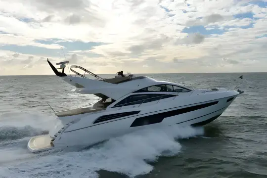 Sunseeker 68 Sport Yacht