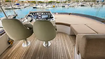 Thumbnail von Sunseeker 68 Sport Yacht