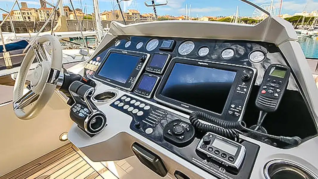 Thumbnail von Sunseeker 68 Sport Yacht