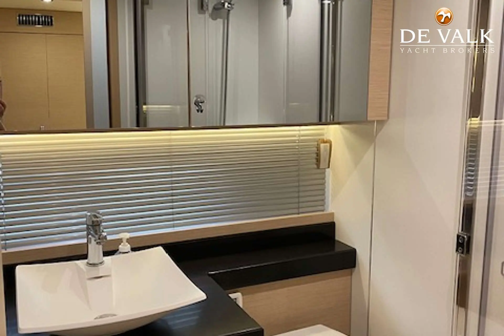 Thumbnail von Prestige 50