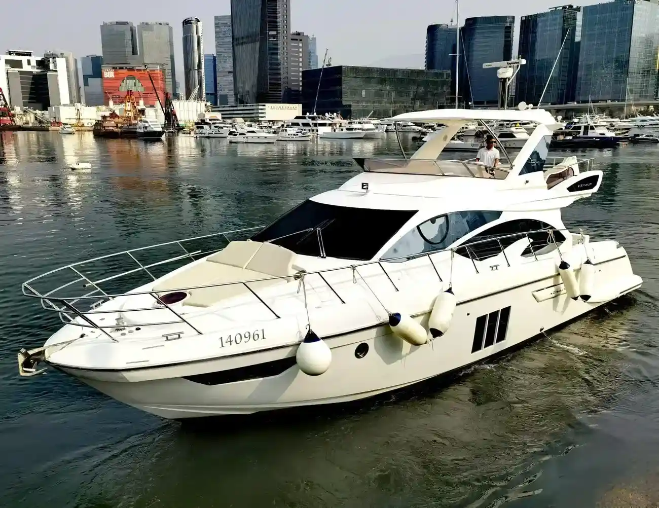 Azimut 54